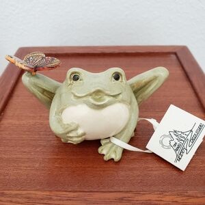 PNW Ceramic Happy Frog & Butterfly Art Pottery Figurine by Terri Axness, Oregon
